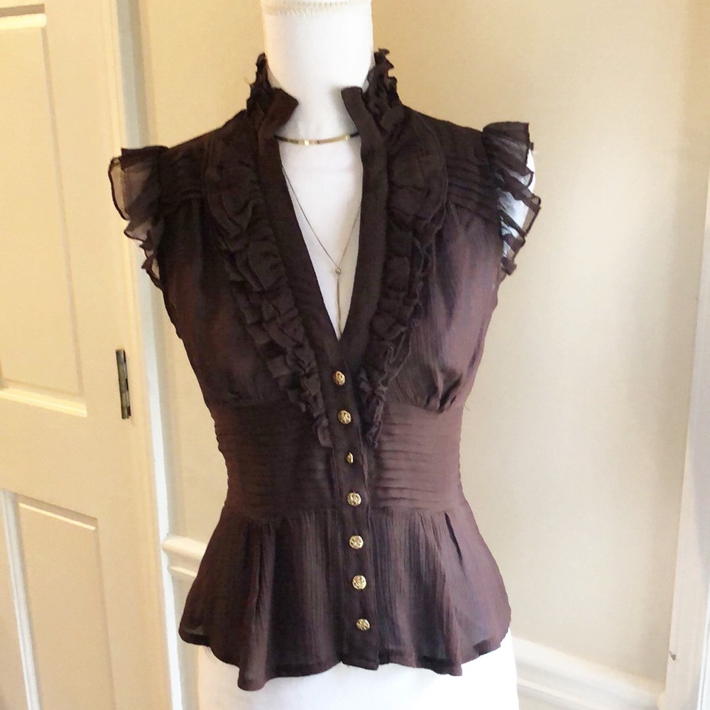 🌸 bebe blouse with ruffle neckline 🌸